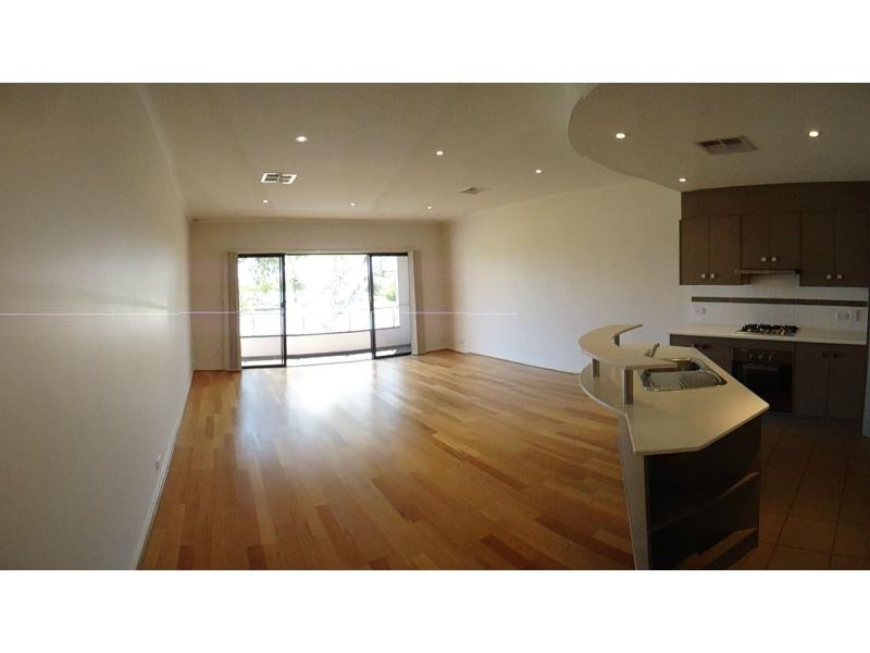 2/39 Windermere Crescent, Mawson Lakes SA 5095