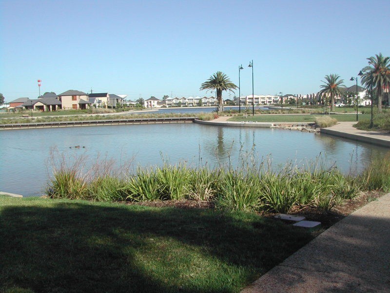 2/39 Windermere Crescent, Mawson Lakes SA 5095