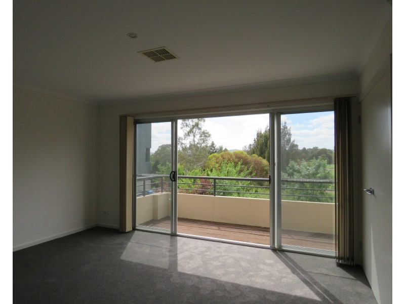 1/35 Warehouse Lane, Mawson Lakes SA 5095