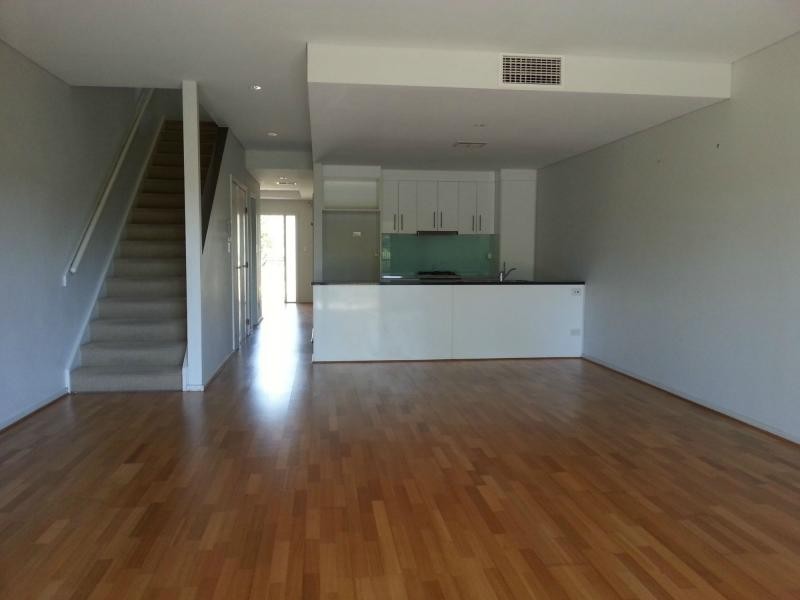 3/35 Warehouse Lane, Mawson Lakes SA 5095