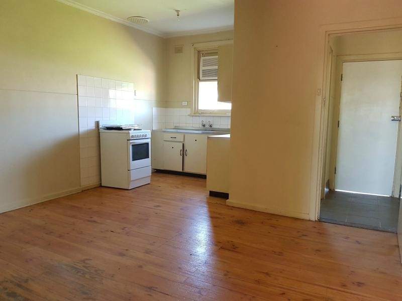 14 Johnston Road, Elizabeth Downs SA 5113