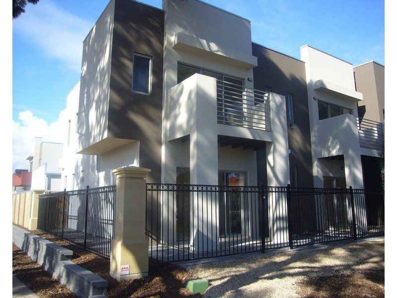 10/55 Grasswren Way, Mawson Lakes SA 5095