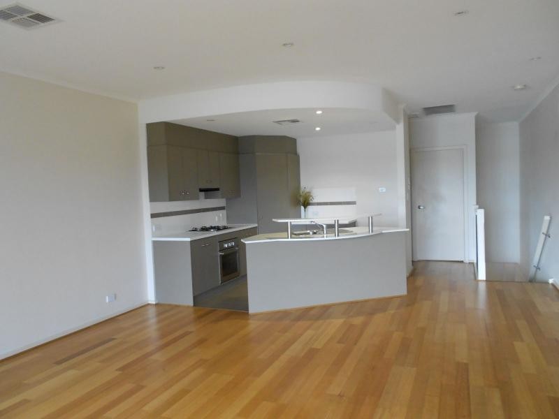 1/39 Windermere Crescent, Mawson Lakes SA 5095