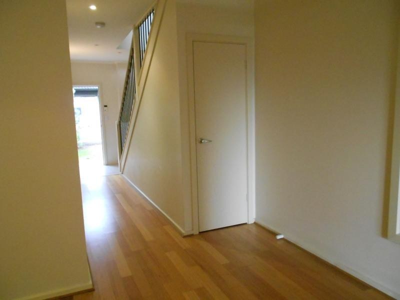 1/39 Windermere Crescent, Mawson Lakes SA 5095