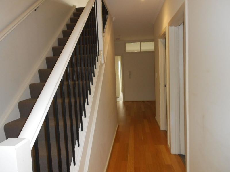 1/39 Windermere Crescent, Mawson Lakes SA 5095