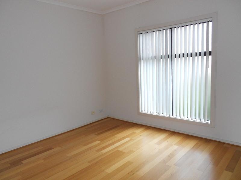 1/39 Windermere Crescent, Mawson Lakes SA 5095