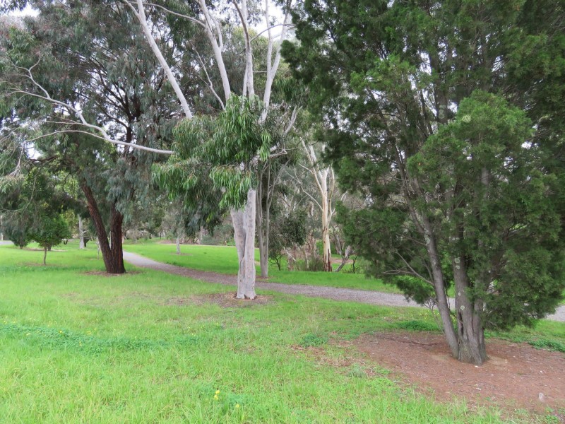 21 Stevens Drive, Ridgehaven SA 5097