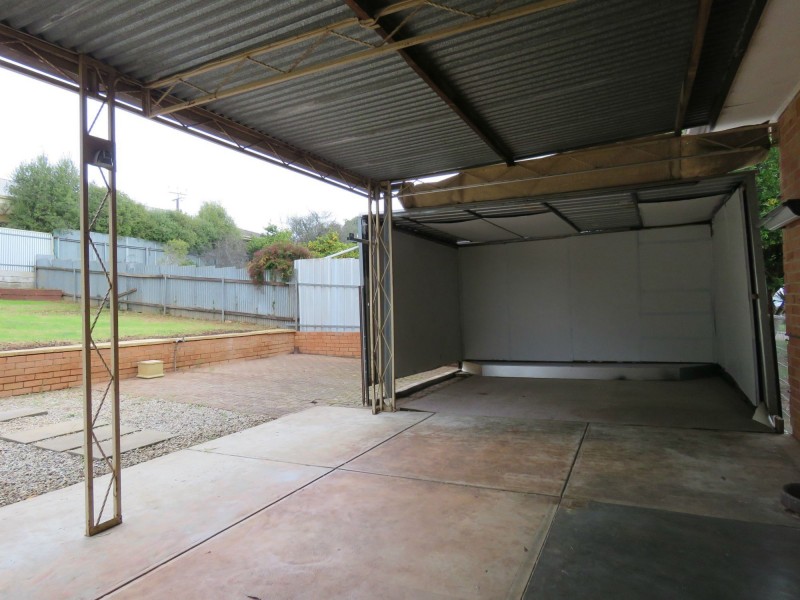 21 Stevens Drive, Ridgehaven SA 5097