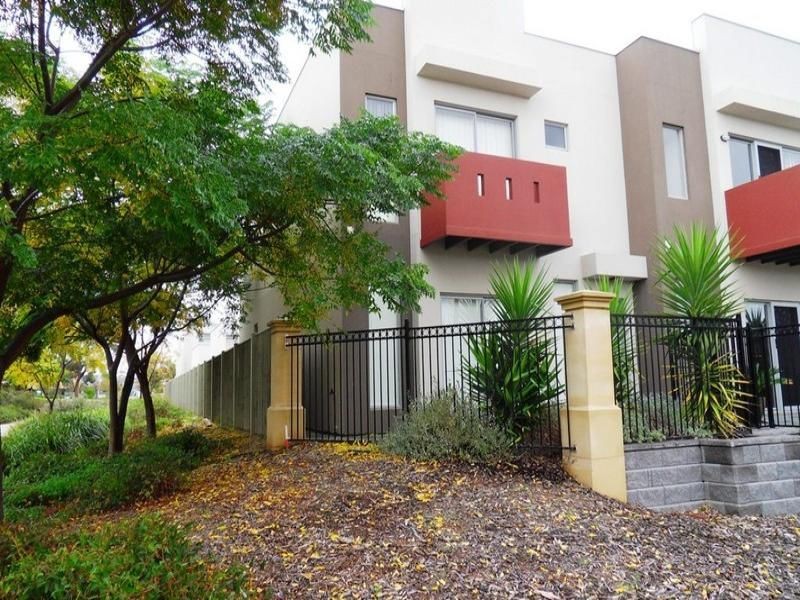 14/55 Grassswren Way, Mawson Lakes SA 5095