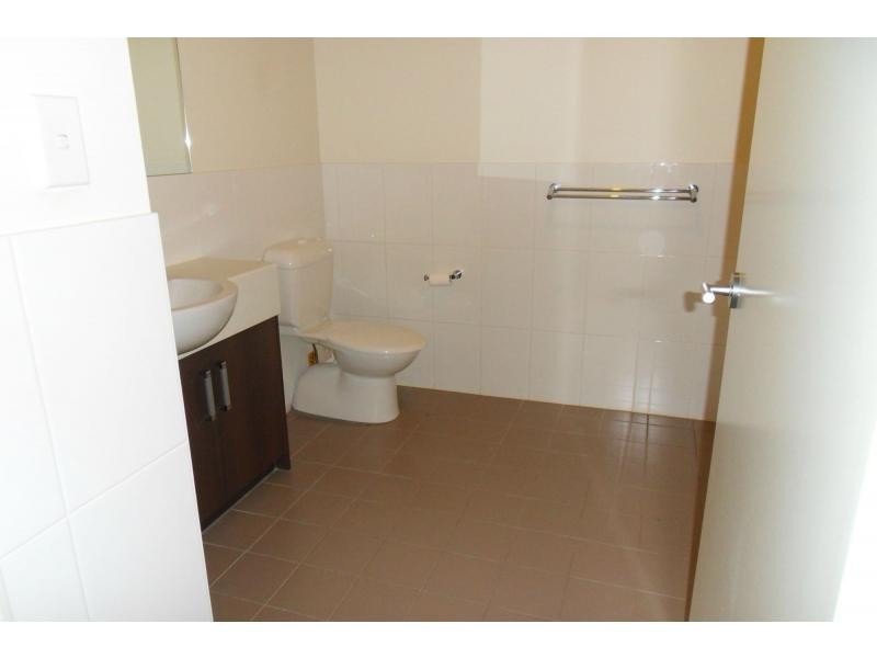 14/55 Grassswren Way, Mawson Lakes SA 5095