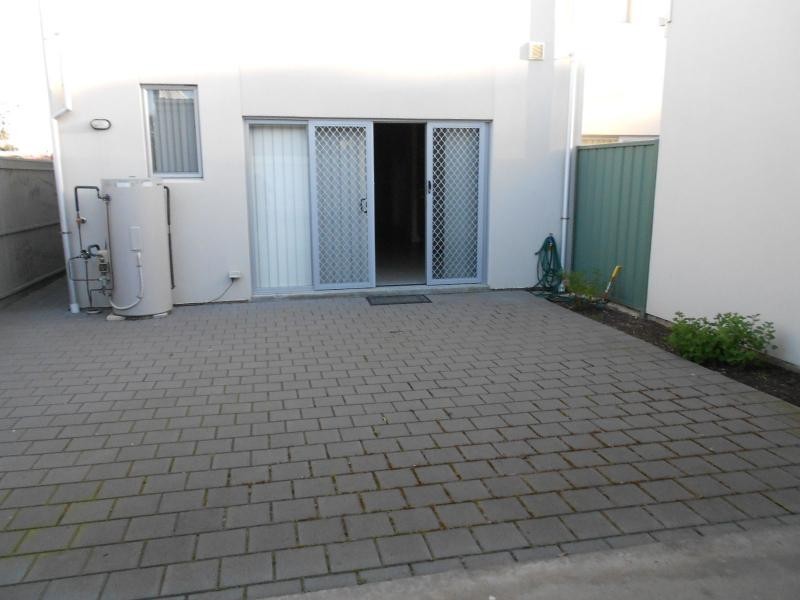 13/53-55 Grasswren Way, Mawson Lakes SA 5095