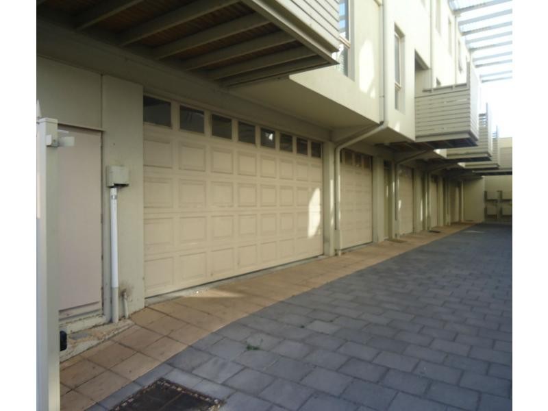 10/132 – 136 Gray Street, Adelaide SA 5000