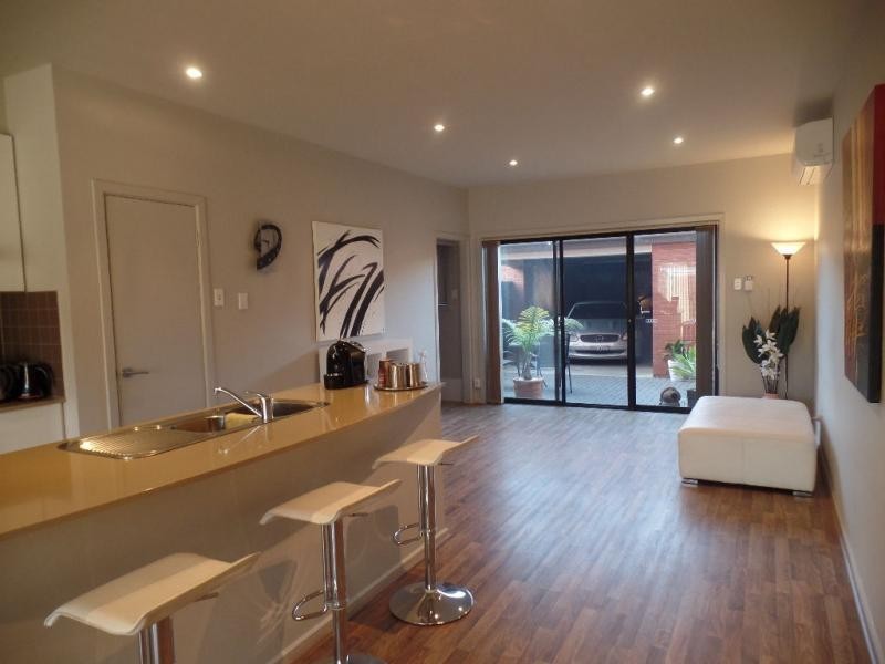 2/17A Second Street, Brompton SA 5007