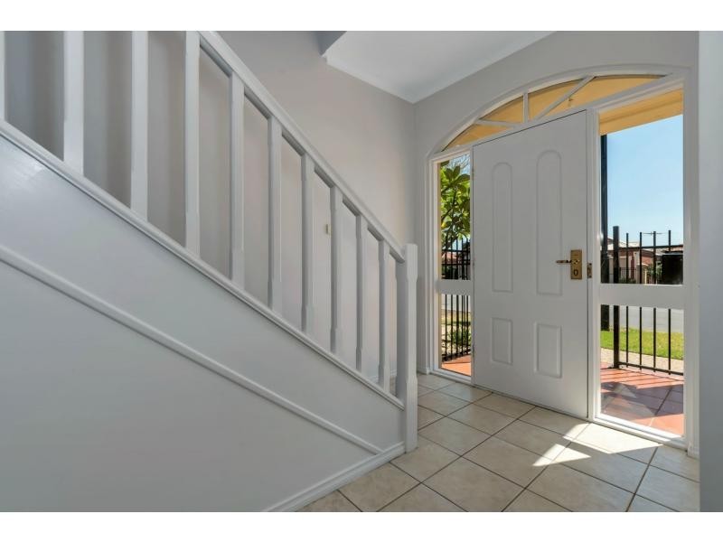 4/210 Mawson Lakes Boulevard, Mawson Lakes SA 5095