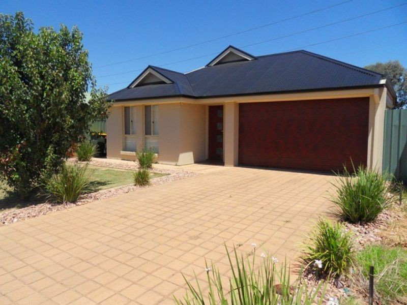 16 Orange Parade, Munno Para West SA 5115