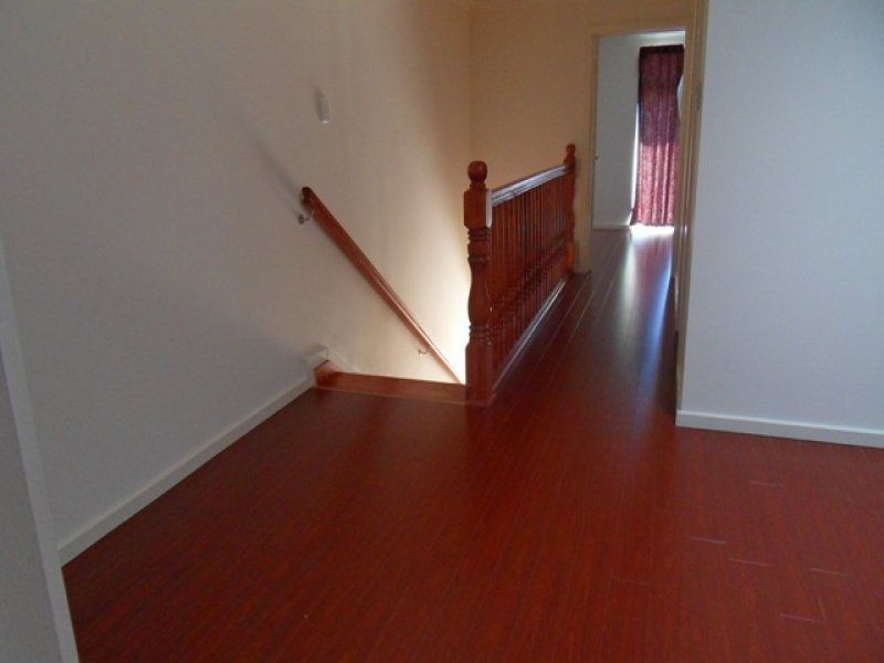 4 Tamblyn Court, Mawson Lakes SA 5095