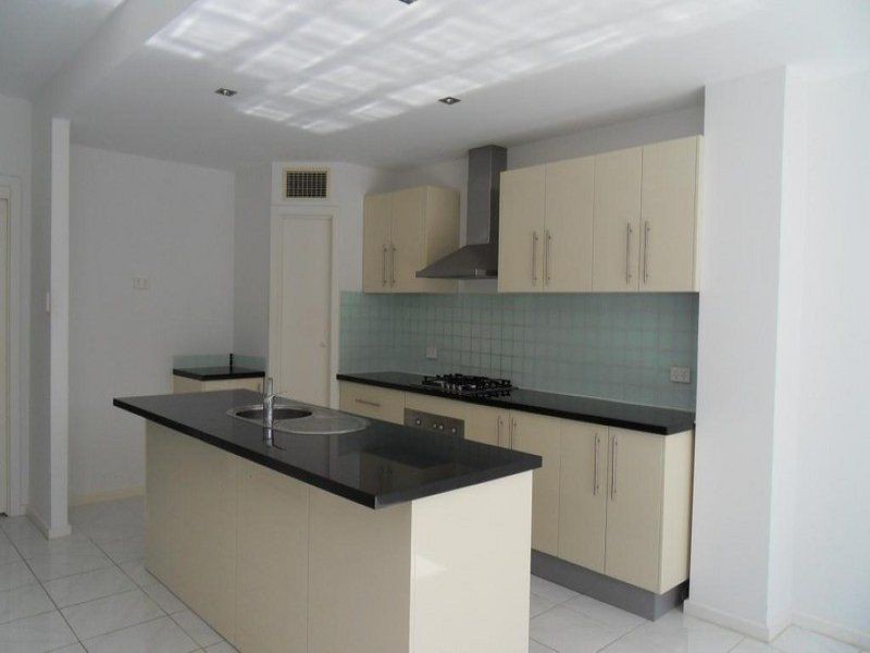 20 Robinson Street, Mawson Lakes SA 5095