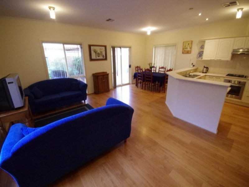 2 Banrock Place, Mawson Lakes SA 5095