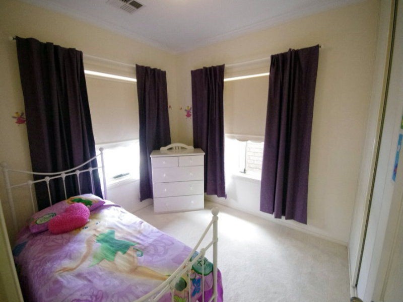 2 Banrock Place, Mawson Lakes SA 5095