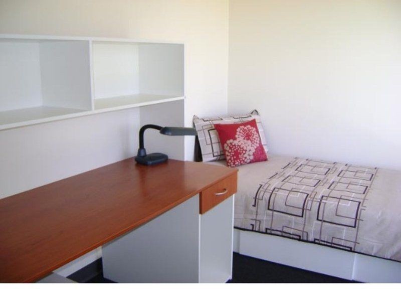 21/13 Yates Street, Mawson Lakes SA 5095