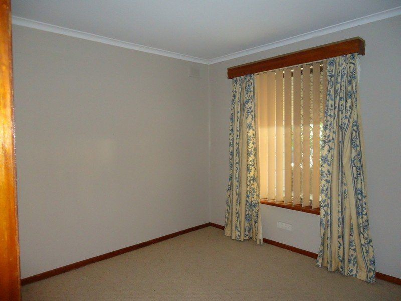 35 Boronia Drive, Hope Valley SA 5090