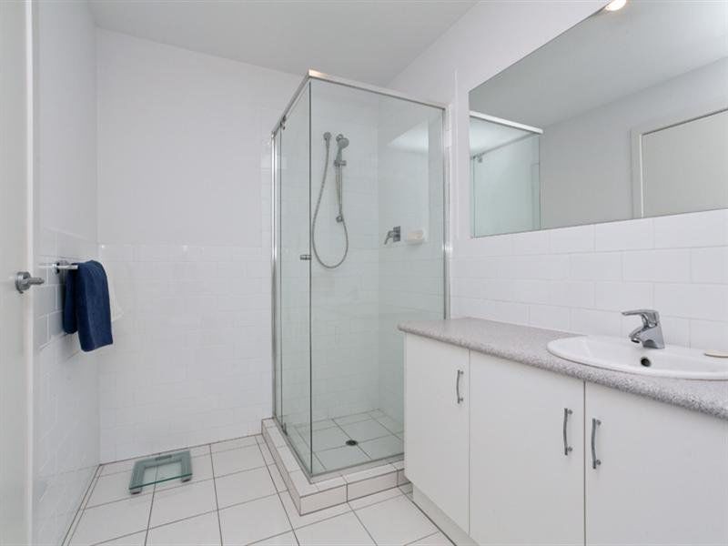 72 Harvey Cct Street, Mawson Lakes SA 5095