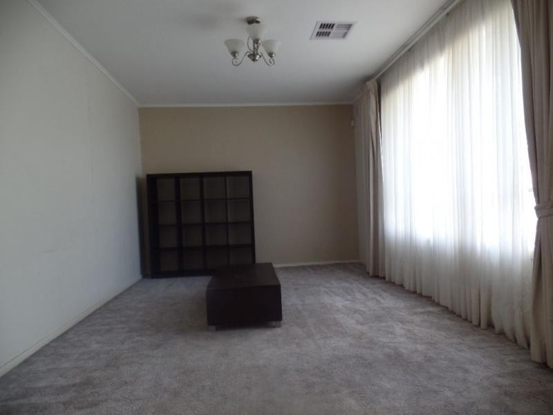 48 Kalina Avenue, Para Vista SA 5093