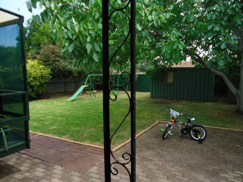 48 Kalina Avenue, Para Vista SA 5093