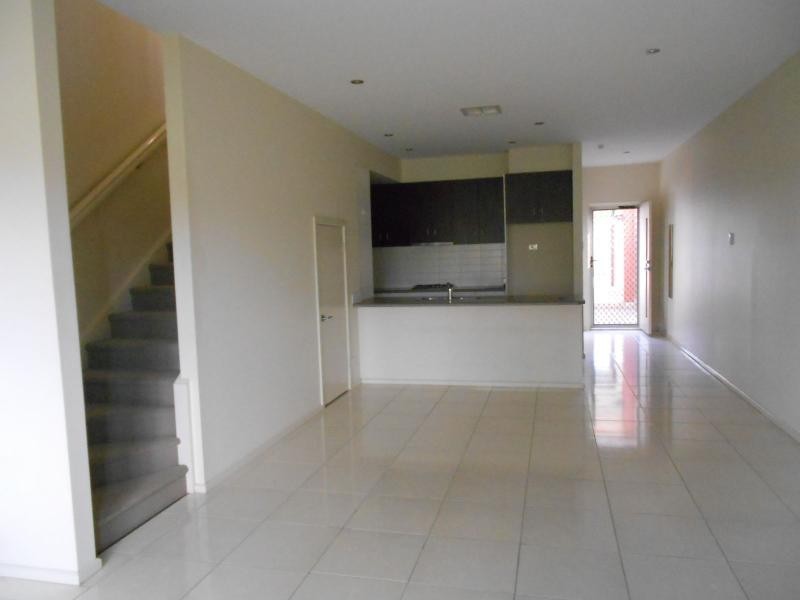 U4 3-7 Banrock Place, Mawson Lakes SA 5095