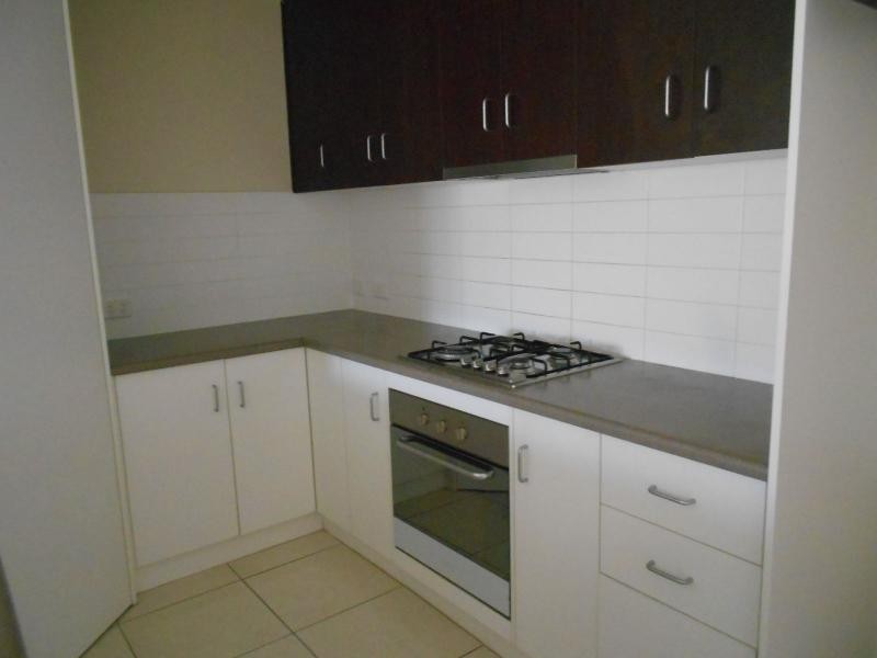 U4 3-7 Banrock Place, Mawson Lakes SA 5095