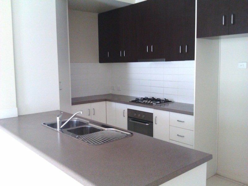 U4 3-7 Banrock Place, Mawson Lakes SA 5095