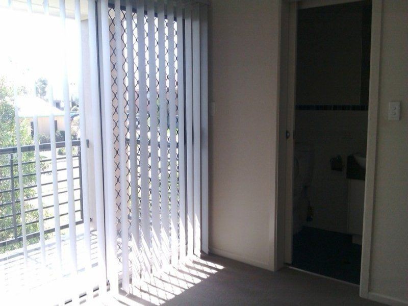 U4 3-7 Banrock Place, Mawson Lakes SA 5095