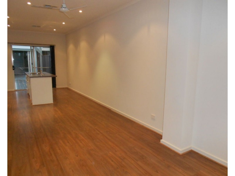 U2 16-18 Metro Parade, Mawson Lakes SA 5095