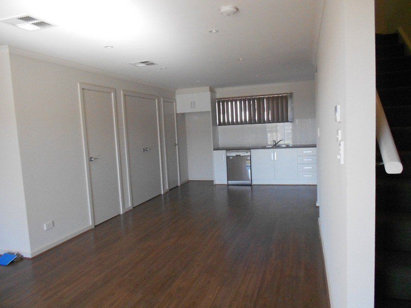 U6 16-18 Metro Parade, Mawson Lakes SA 5095