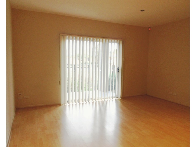 3 3-7 Banrock Place, Mawson Lakes SA 5095