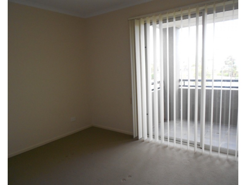 3 3-7 Banrock Place, Mawson Lakes SA 5095