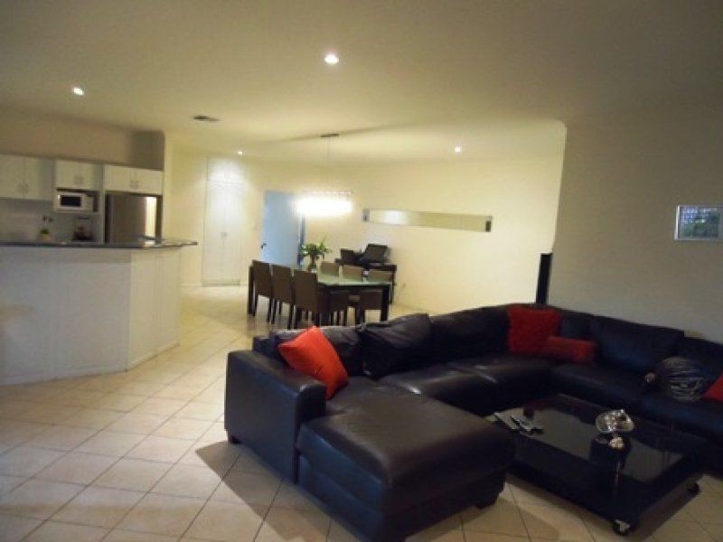 23 Selway Place, Evanston Park SA 5116