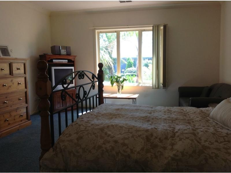 23 Selway Place, Evanston Park SA 5116