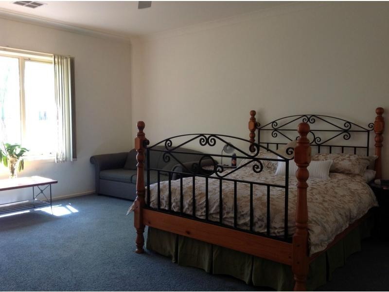 23 Selway Place, Evanston Park SA 5116