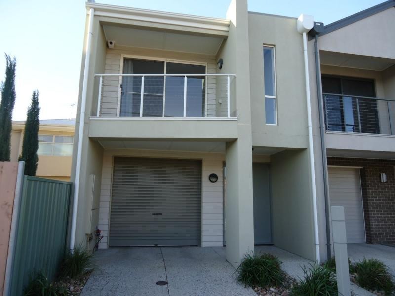 4 Weira Street, Mawson Lakes SA 5095