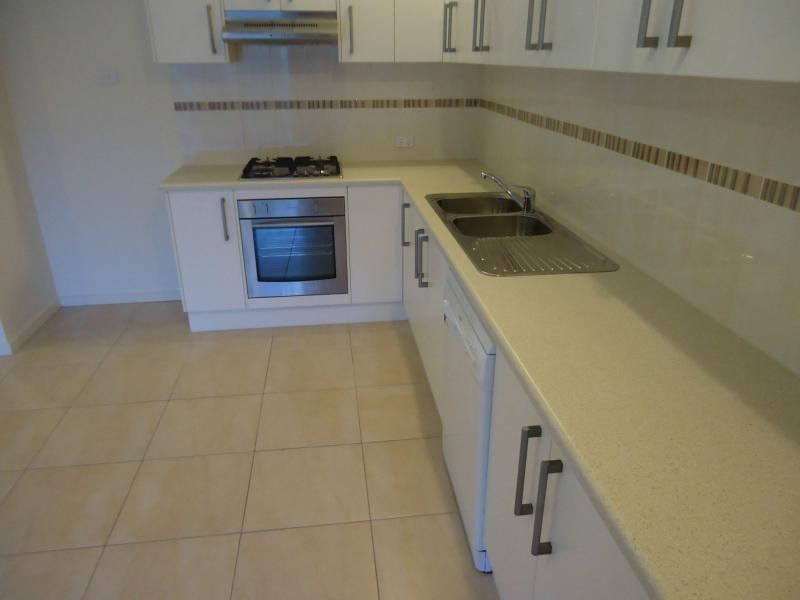 4 Weira Street, Mawson Lakes SA 5095