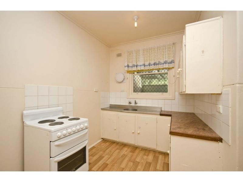 19 Mahood Street, Elizabeth Grove SA 5112