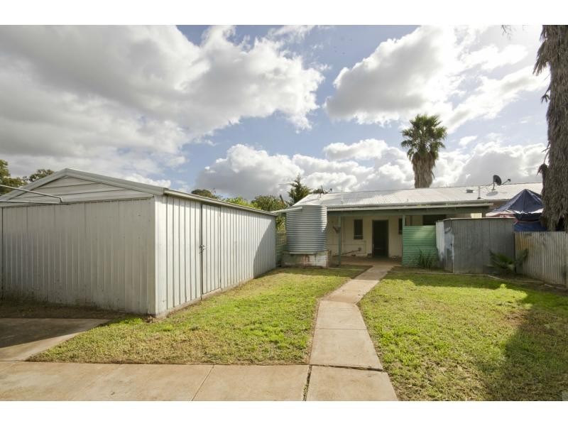 19 Mahood Street, Elizabeth Grove SA 5112