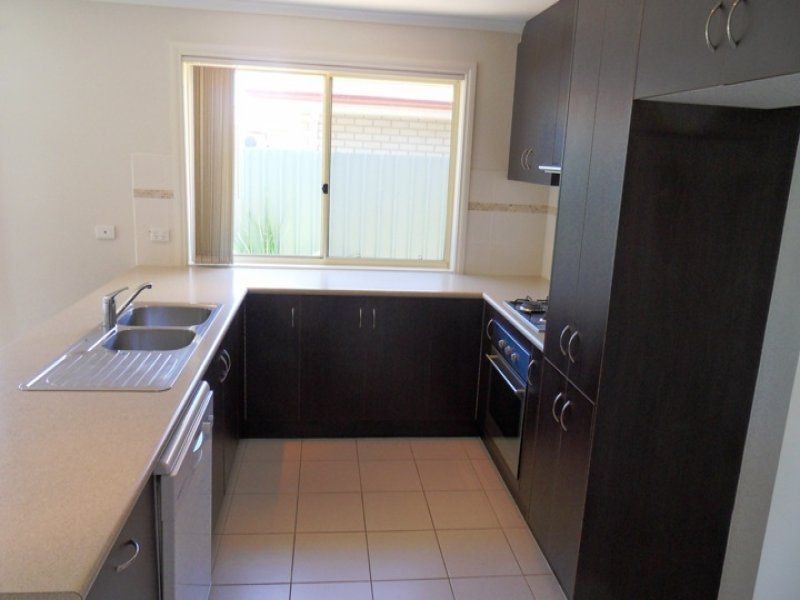 16 Orange Parade, Munno Para West SA 5115