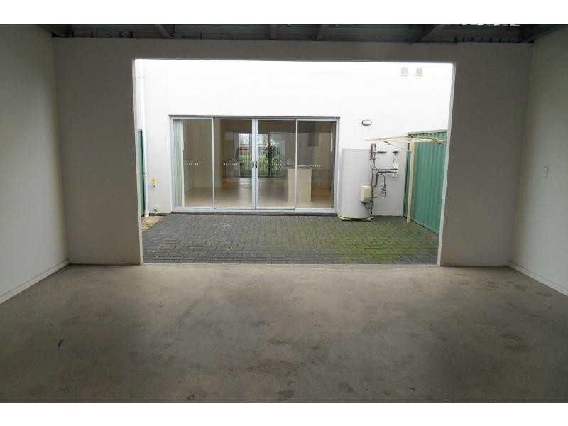 Unit 4/53 Grasswren Way, Mawson Lakes SA 5095