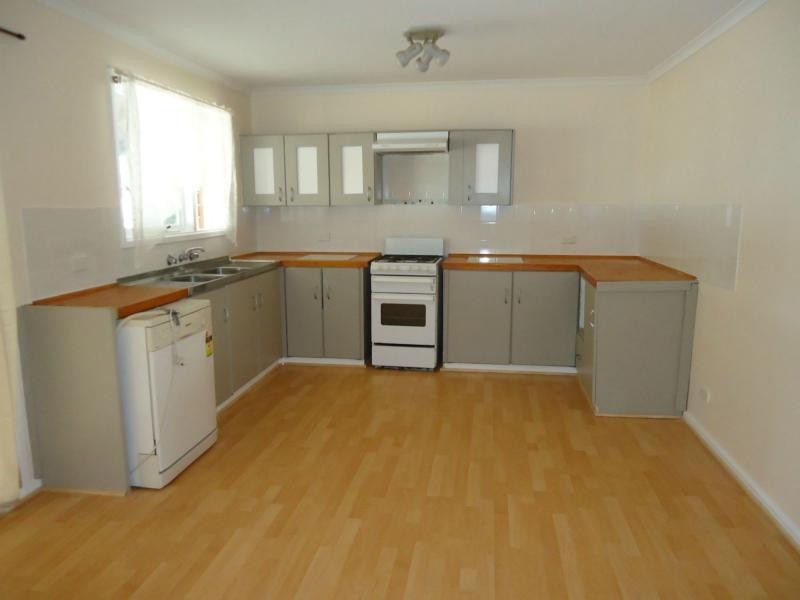 15 Koongarra Crescent, Munno Para SA 5115