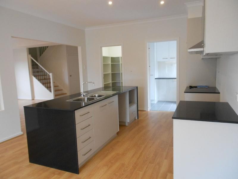 12 Templeton Street, Mawson Lakes SA 5095