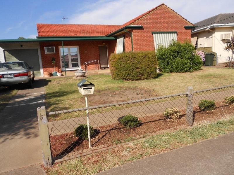 5 Machin Street, Woodville South SA 5011