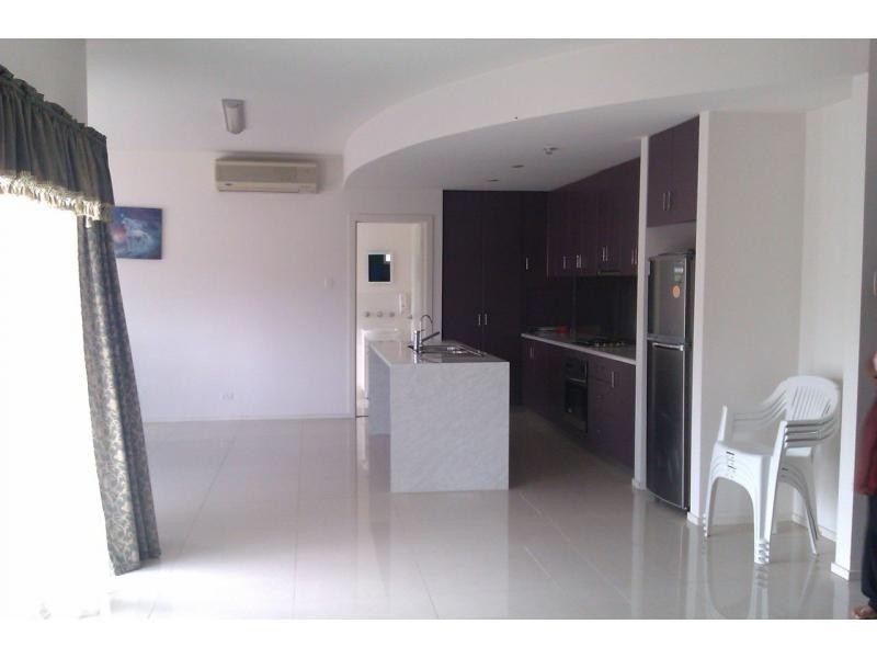 87 Shearwater Drive, Mawson Lakes SA 5095