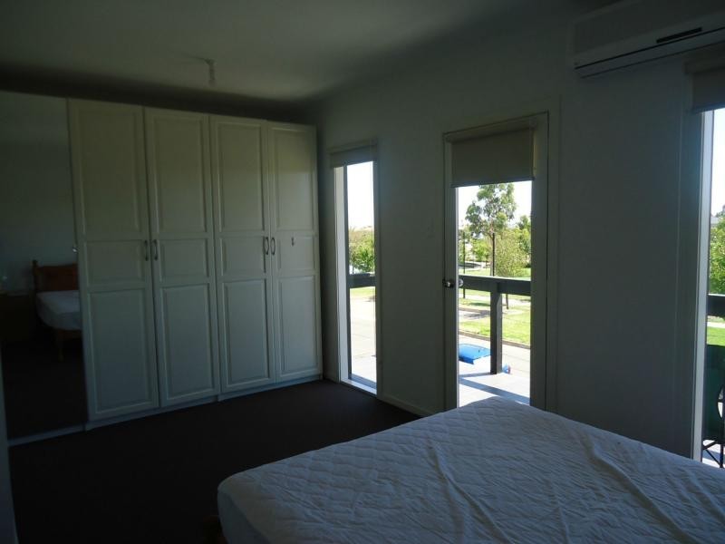 87 Shearwater Drive, Mawson Lakes SA 5095